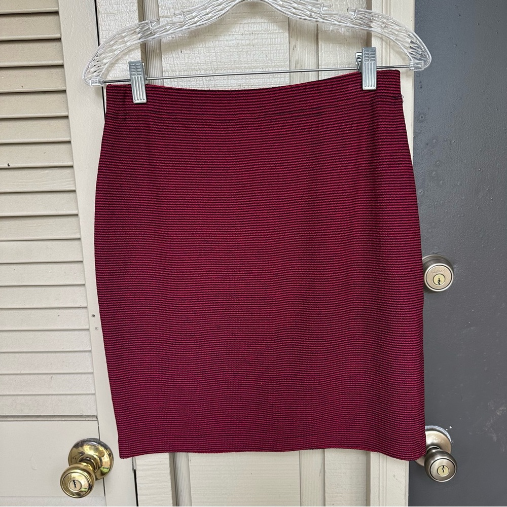 St John Collection By Marie Gray Knit Skirt - Size 4